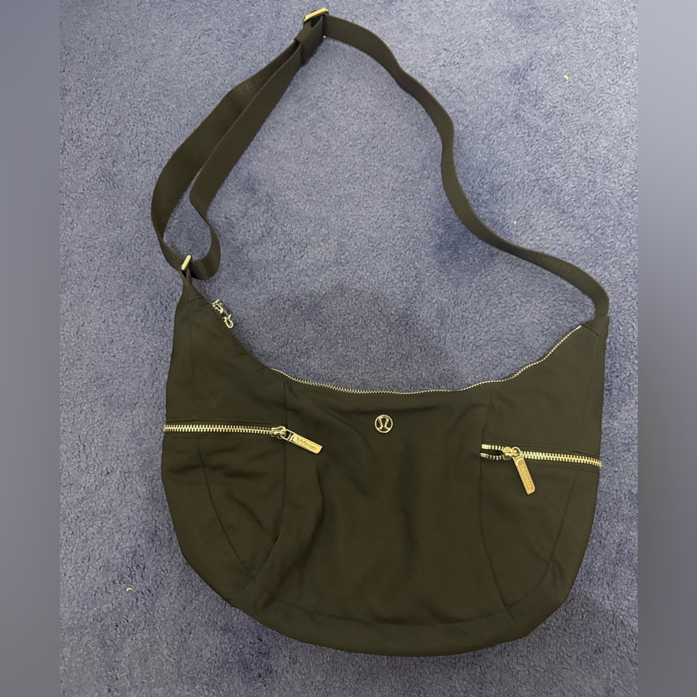 Lululemon Slouchy Sling Bag